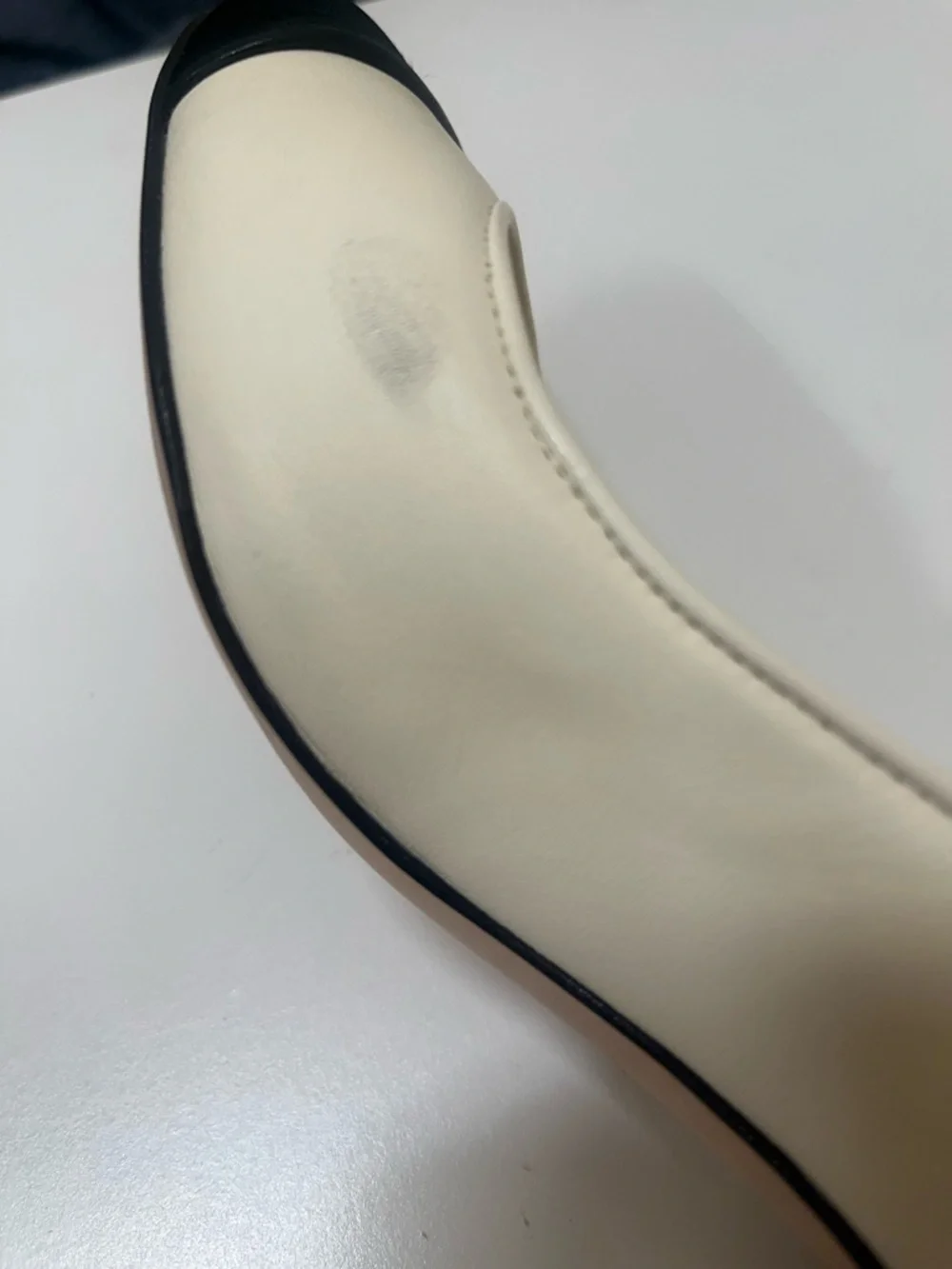CHANEL Cream and Black Cap-Toe Mid Heel Pumps 35.5